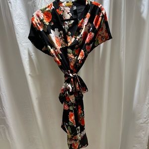 Women’s dress lot size 10-12